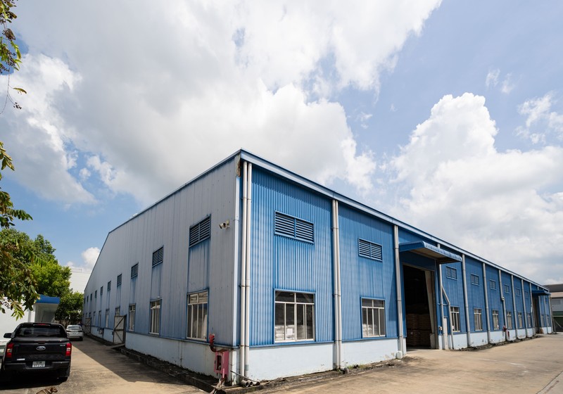 Nhà xưởng sản xuất kiên cố, hiện đại