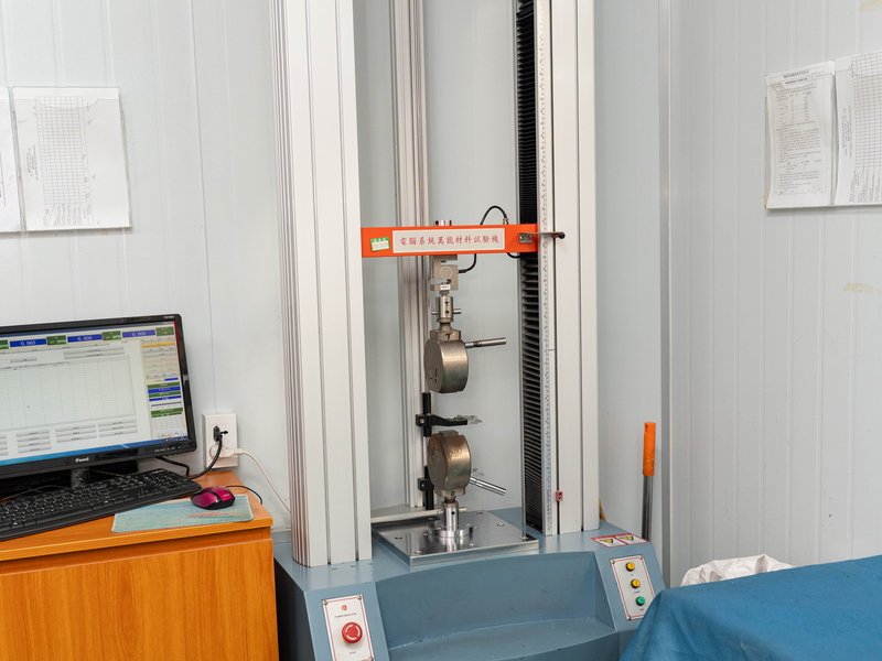 Universal Testing Machine
